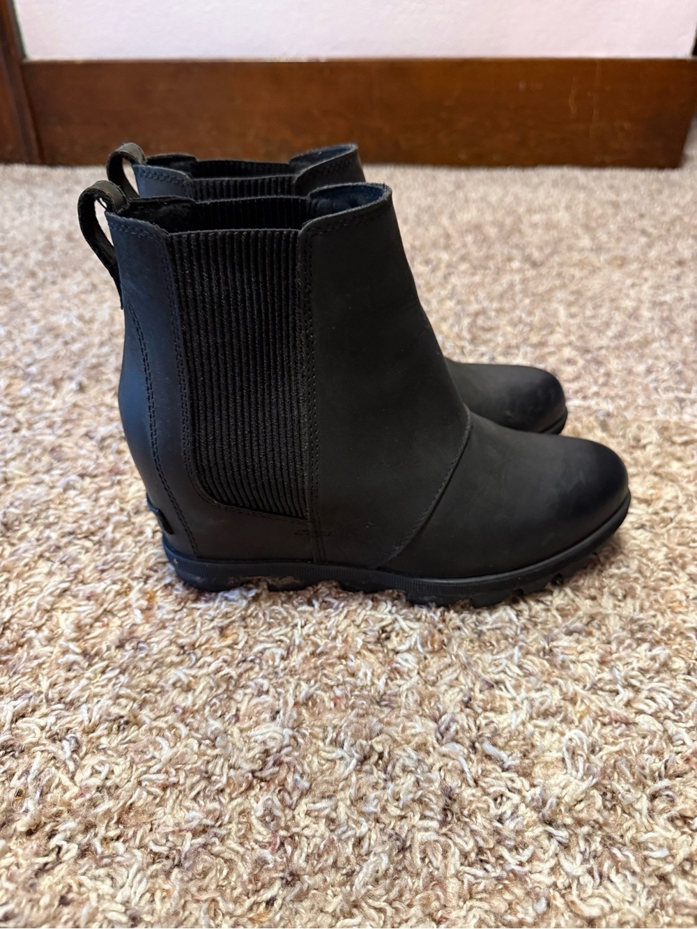 Sorel Black Chelsea Wedge Ankle Boots